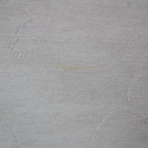 Vintage Poinsettia Holly Berries Holiday Fabric Rectangle Tablecloth 114" X 58" - Picture 10 of 10